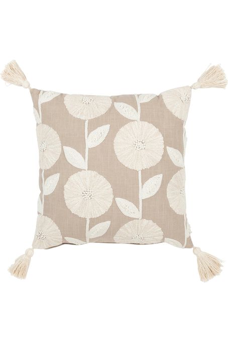 Flower and leaf pattern cushion